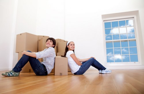 Organised unpacking support for a family settling into a new home